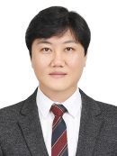 투로 감독 강영석